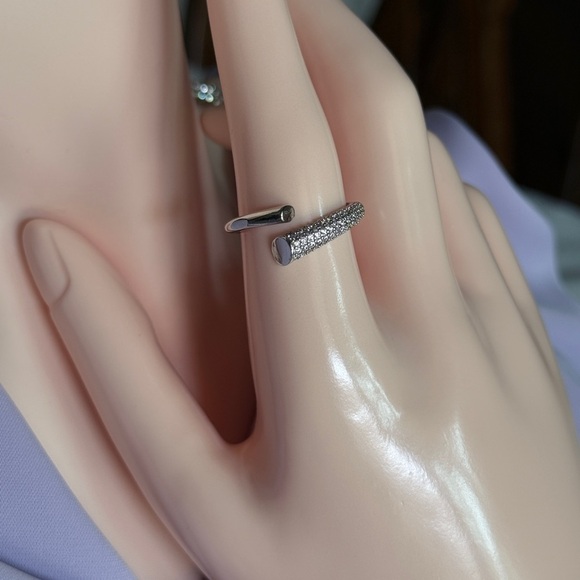 S925 Elegant Chic Silver Ring - Picture 5 of 8